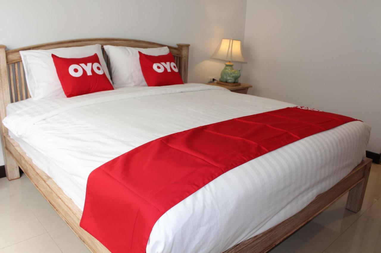 Oyo 75409 Premium The Family Hotel Chiang Mai Esterno foto