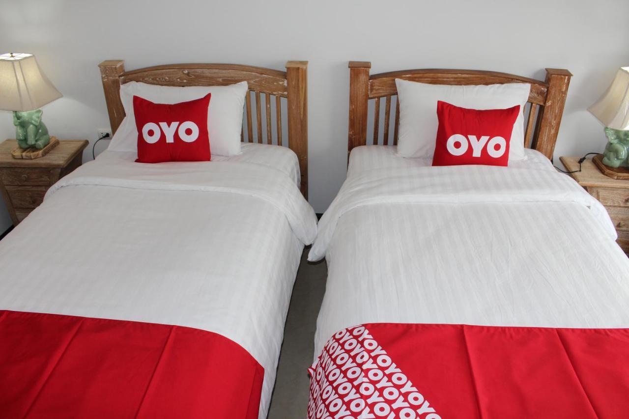 Oyo 75409 Premium The Family Hotel Chiang Mai Esterno foto